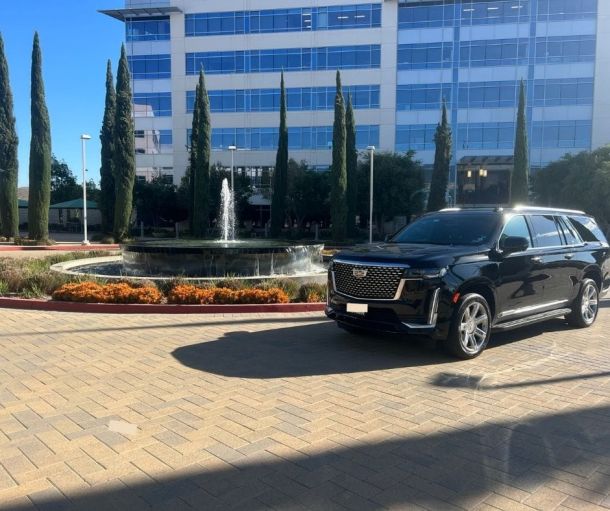 Conference limo service 5bf0ccc6
