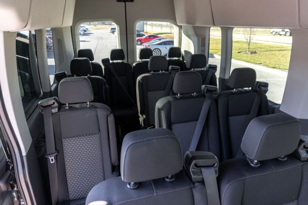 14 PASSENGER FORD TRANSIT SHUTTLE VAN 2 d15e955b